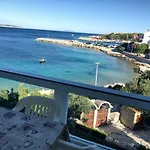 Croatia * Mandre