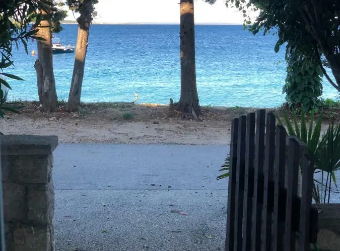 Croatia Апартаменты *